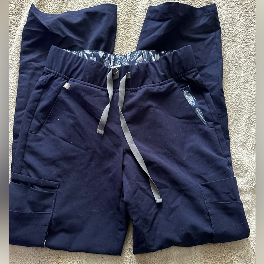 Figs Tema Performance Wide Leg Cargo Scrub Pants